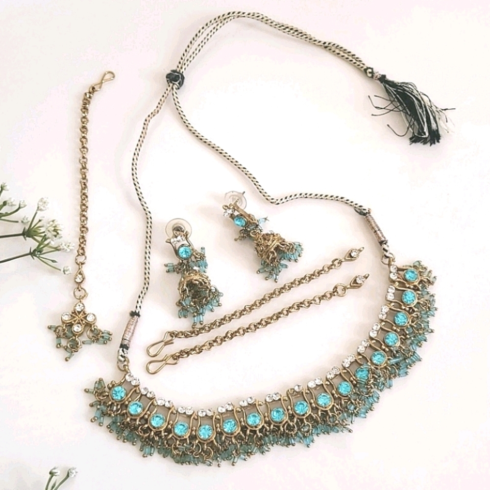 Necklace Set